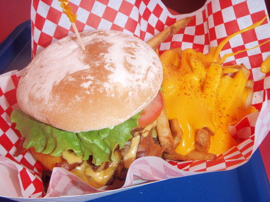 Teddy's Bigger Burgers