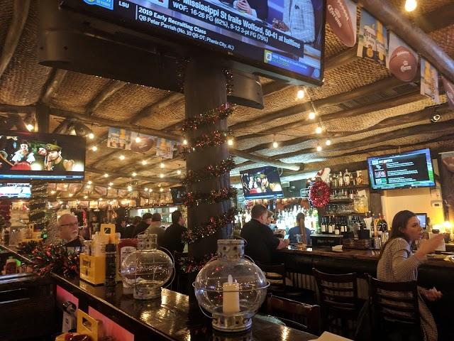 Draft House Bar & Grille