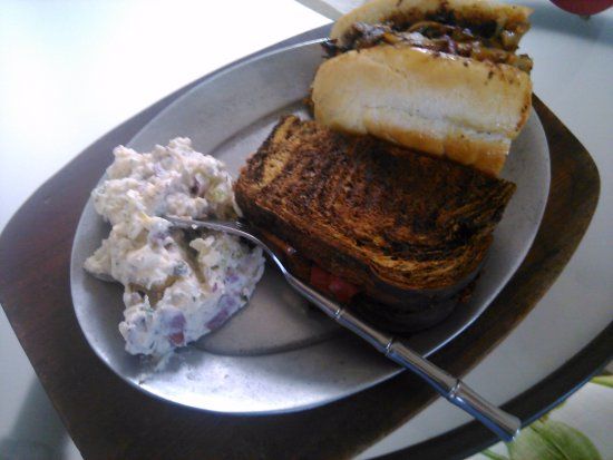 Christine's Deli