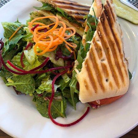 Oliver's Bistro