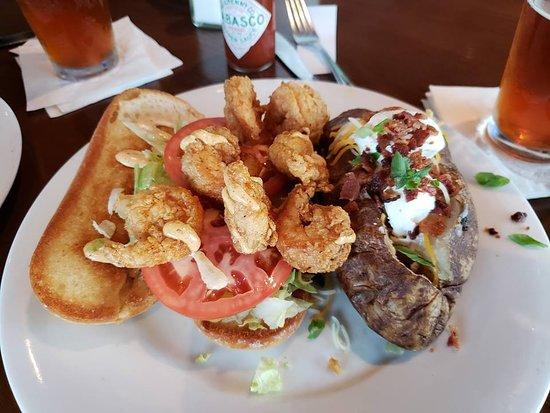 Hickory Tavern