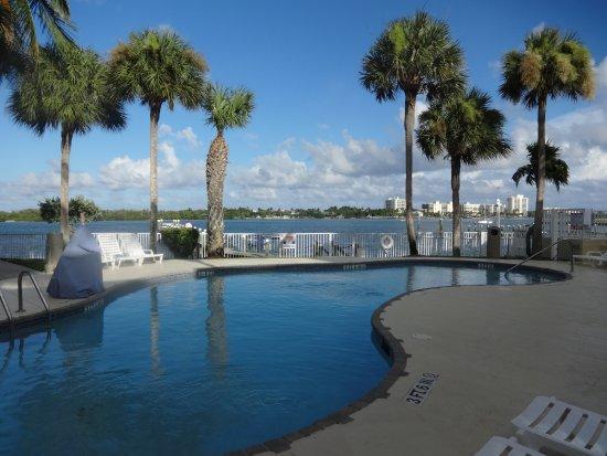 Waterfront Inn