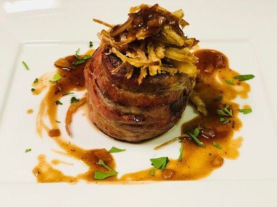 Courtside Steakhouse