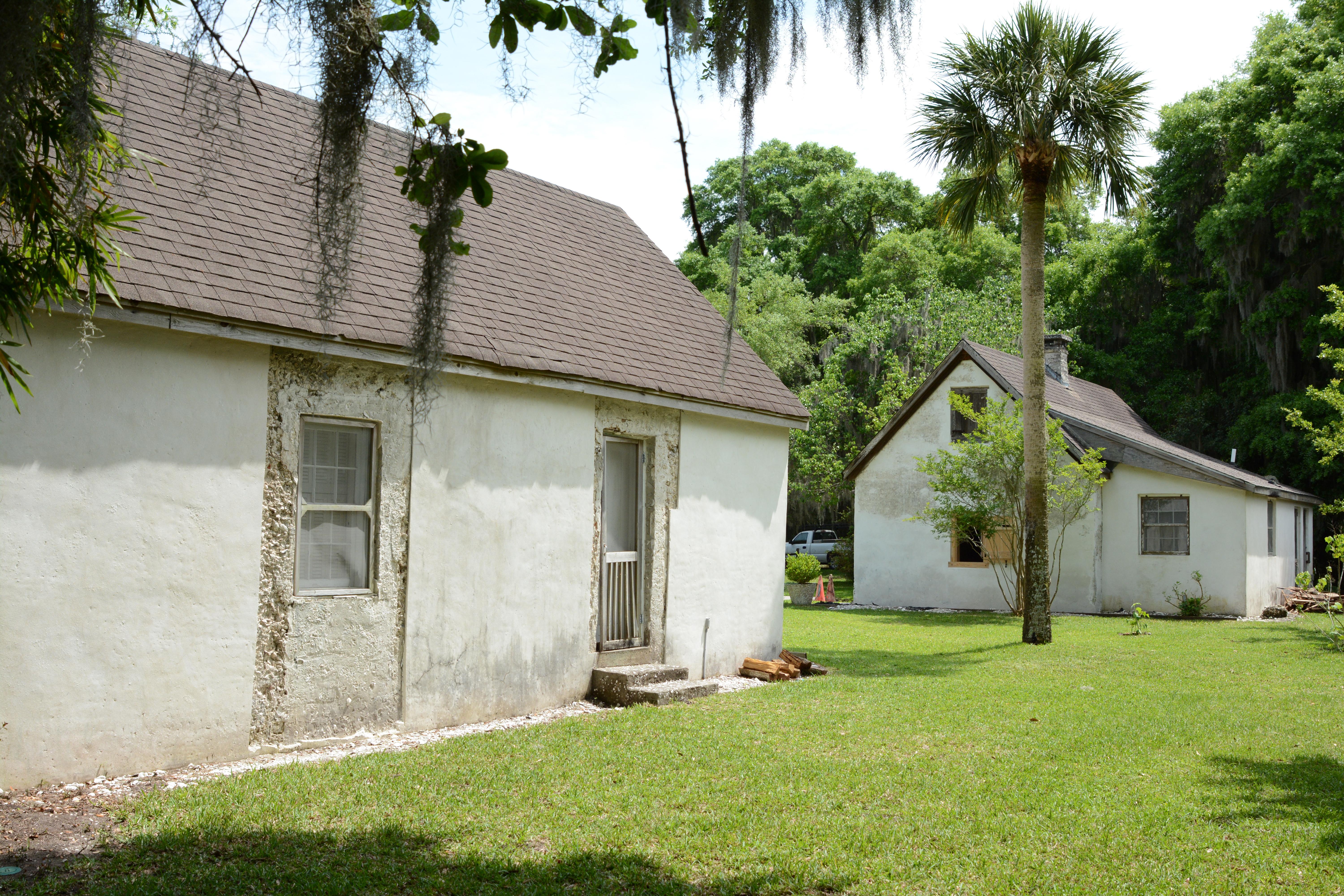 Hamilton Plantation Slave Cabins