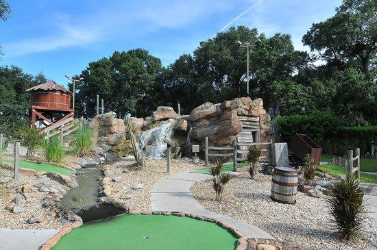 Evie's Family Golf Center