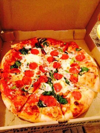 Corolla Pizza & Deli