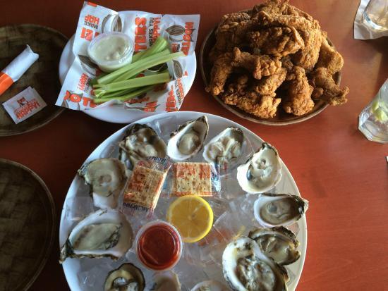 Hooters