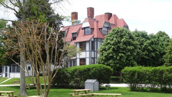 Emlen Physick Estate