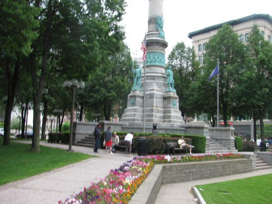 Soldiers' and Sailors' Monument