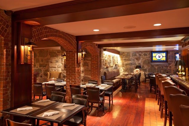 Bayzo's Pub