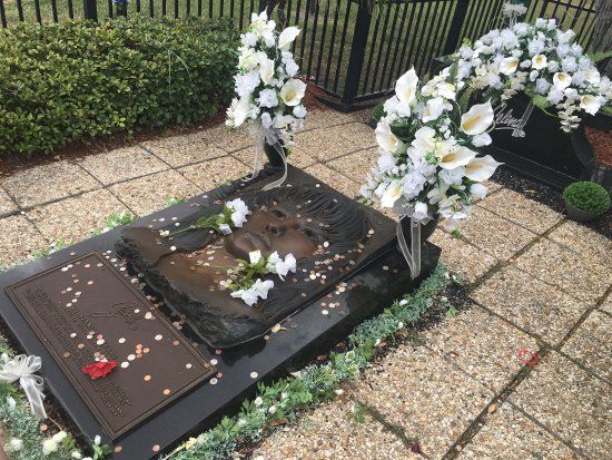 The Grave of Selena Quintanilla-Perez at Seaside Memorial Park