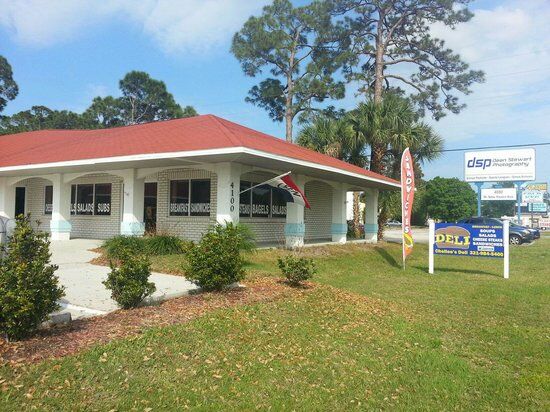 Chelle's Deli